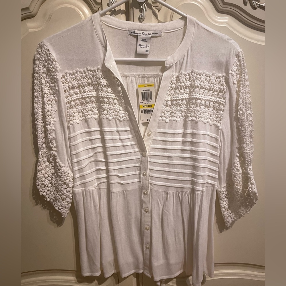 White 3/4 Sleeve Blouse with Pleats and Mandarin Collar